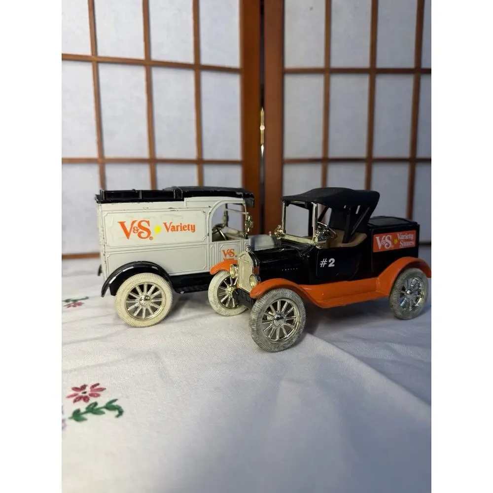 Vintage ERTL V&S Variety #2 #3 Ford Model T Diecast Bank Lot Runabout Van